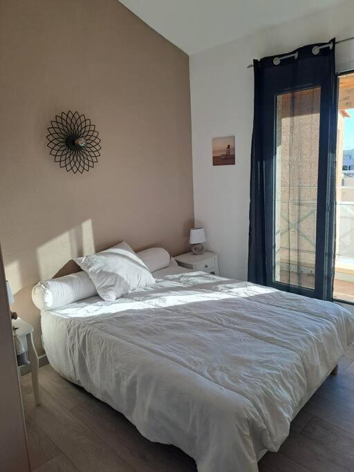 Maison Avec Spa En Front De Mer 르발카레스 외부 사진